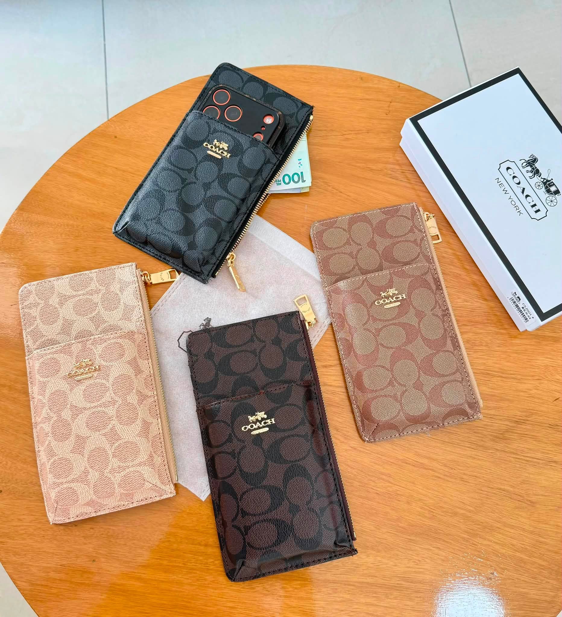 Caro Jewelry & Bags